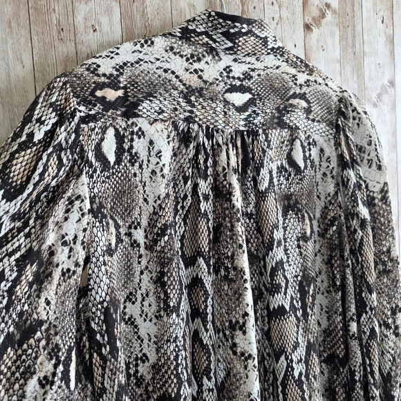 FIFTEEN TWENTY Dress Size S Snake Print - Picture 9 of 12